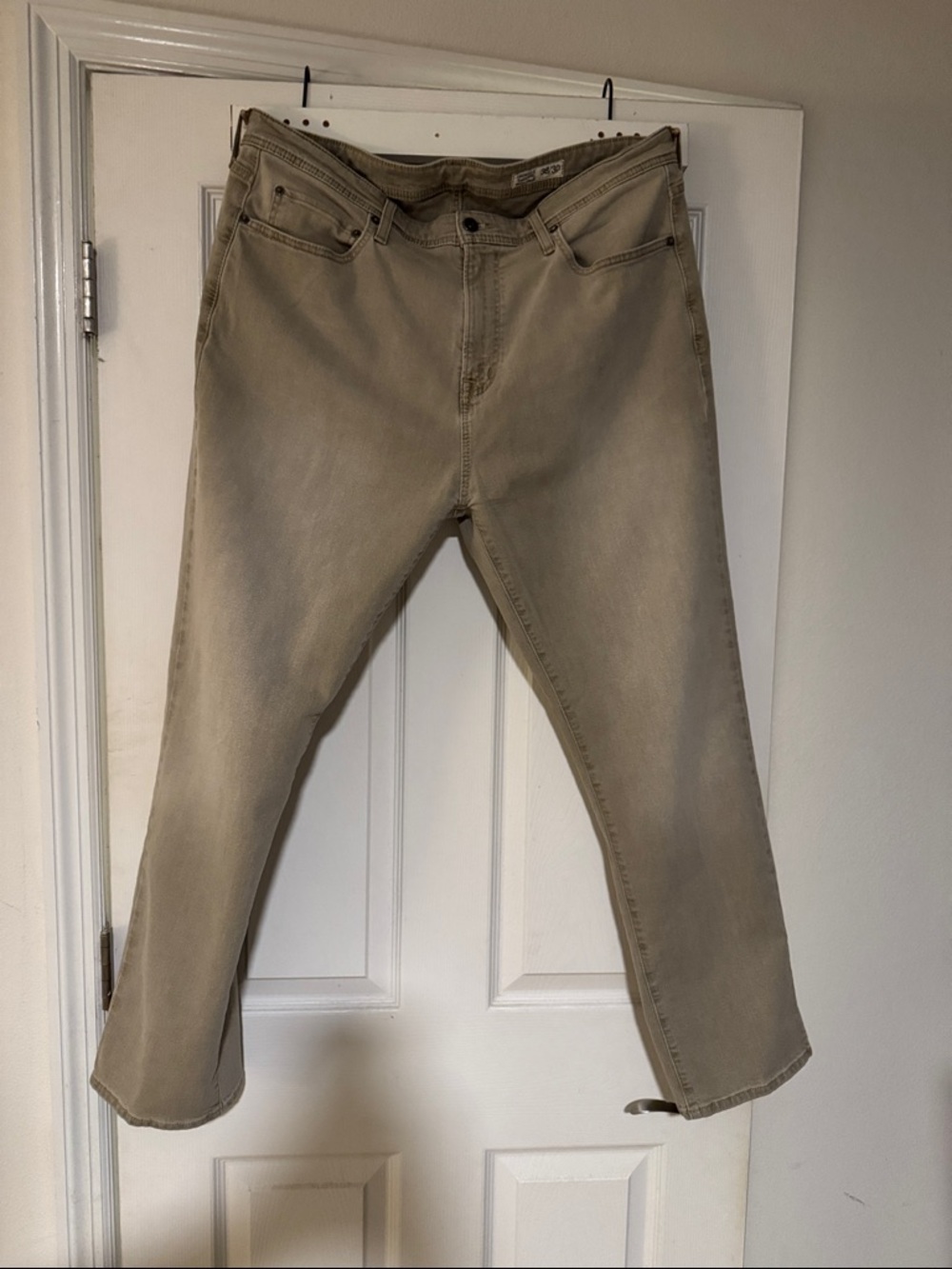 Daniel Cremieux Relaxed Men's Jeans in Khaki Beige